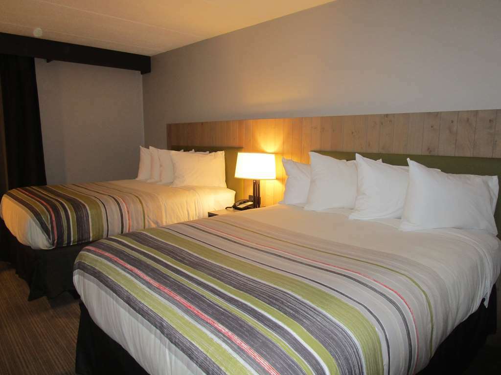 Comfort Inn & Suites Syracuse North Liverpool Room photo